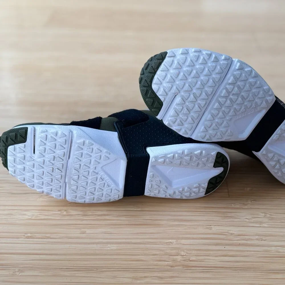 Nike Huarache Extreme GS Slip On Shoes, Olive Green, Size 3Y